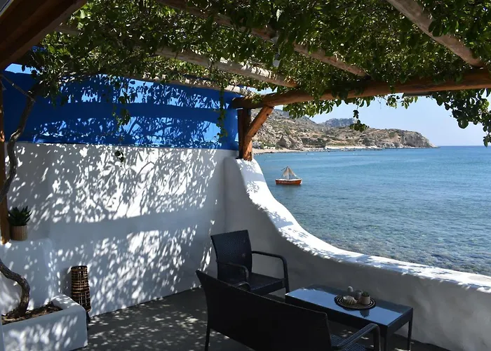 Stegna Rita's بيت للعطل أرخانجلوس