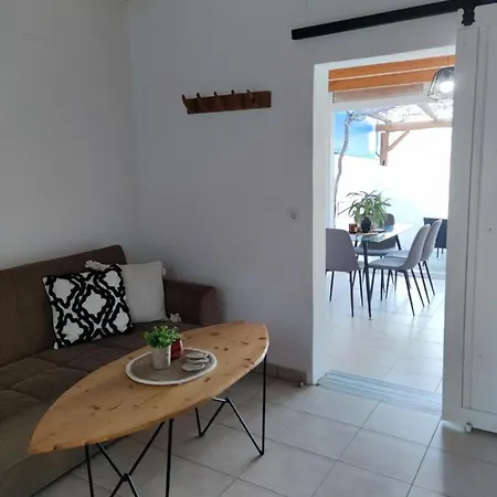 Holiday home Stegna Rita's *